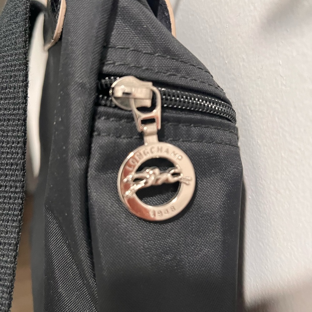 Longchamp Le Pliage Black Backpack with Black Leather Trim - Picture 6 of 11